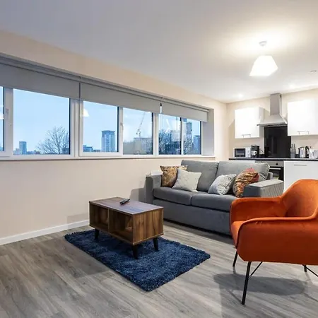 2 Bedroom Modern Apartment In Manchester Exterior photo
