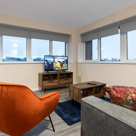 2 Bedroom Modern Apartment In Manchester Exterior photo