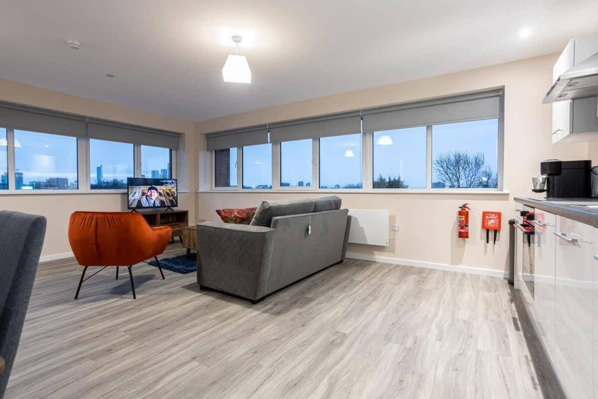 2 Bedroom Modern In *