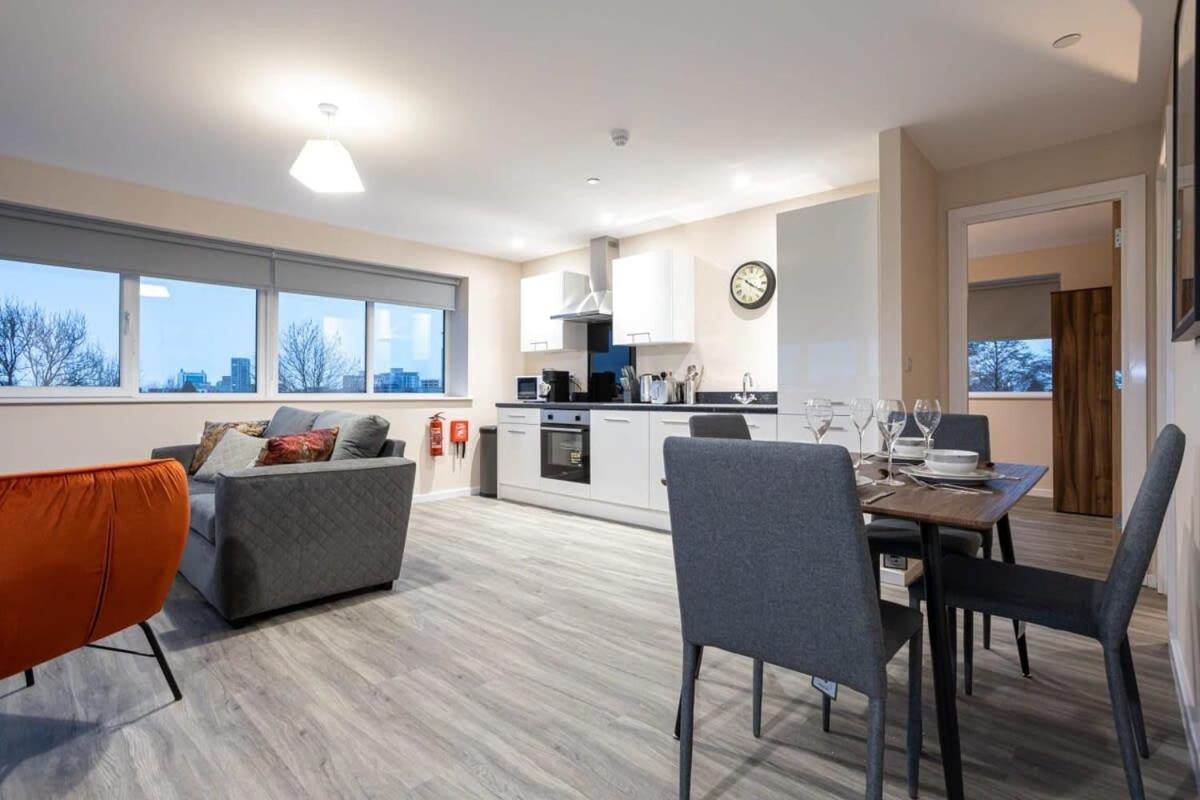 2 Bedroom Modern In
