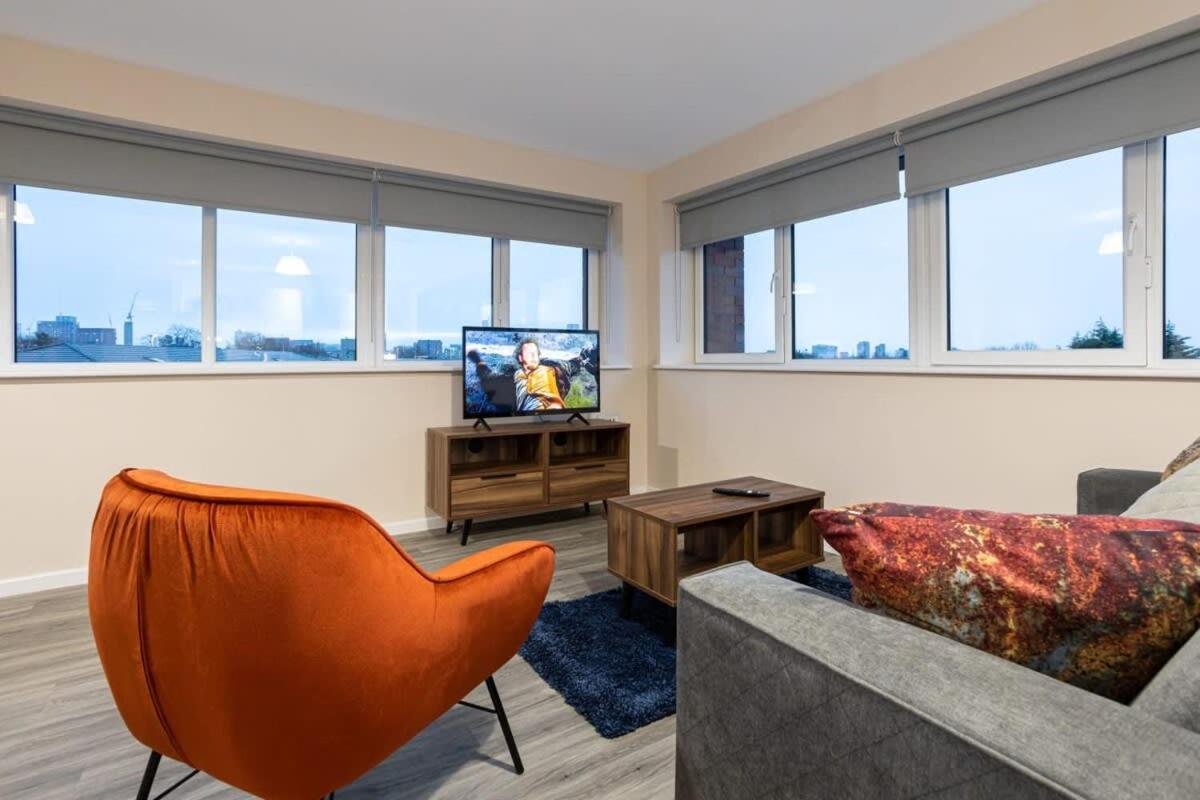 Apartment 2 Bedroom Modern In Manchester
